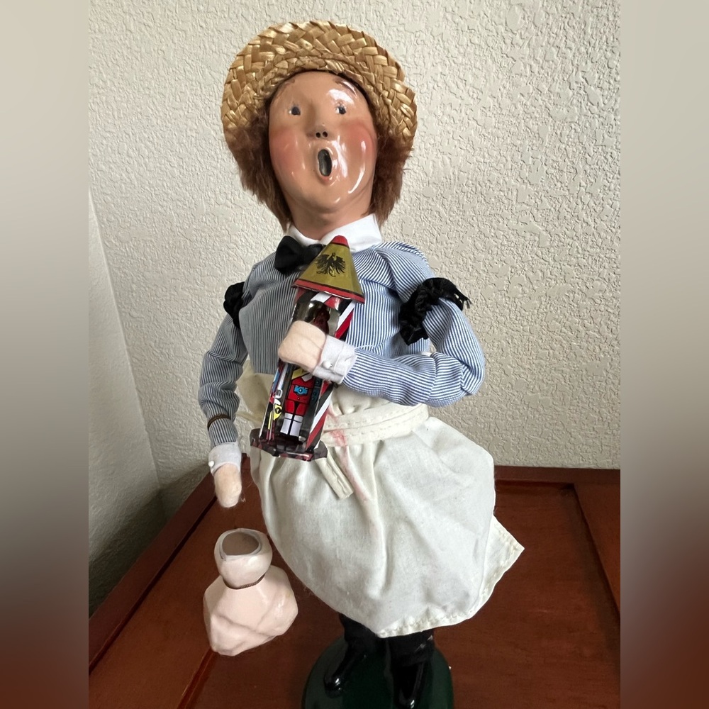 Byers’ Choice Butcher Man with Ham Lantern Toy